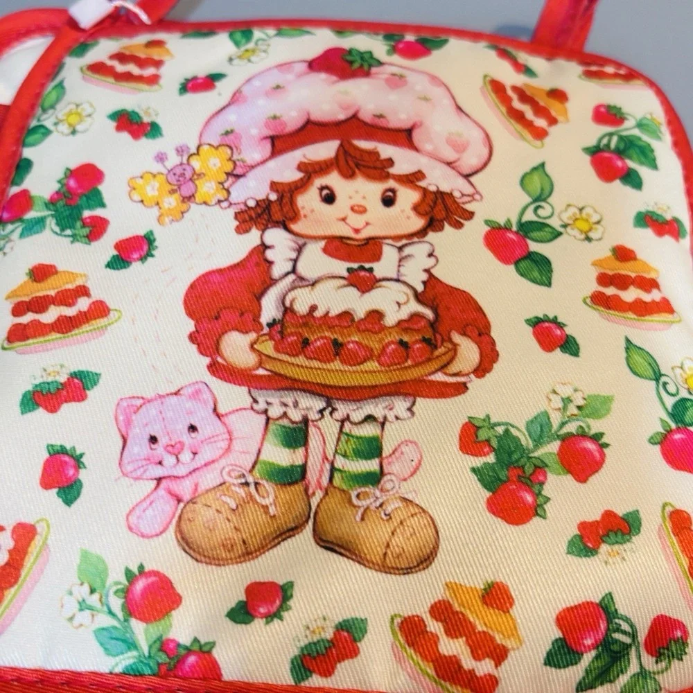 Strawberry Shortcake Licensed Red Pink Kitchen Kawaii Cooking Baking Pot Holder